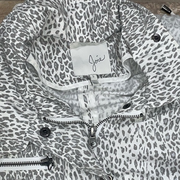 Joie Womens S White Gray Barker Jacket Leopard Print Windbreaker Zip Toggle Hood - Picture 5 of 9